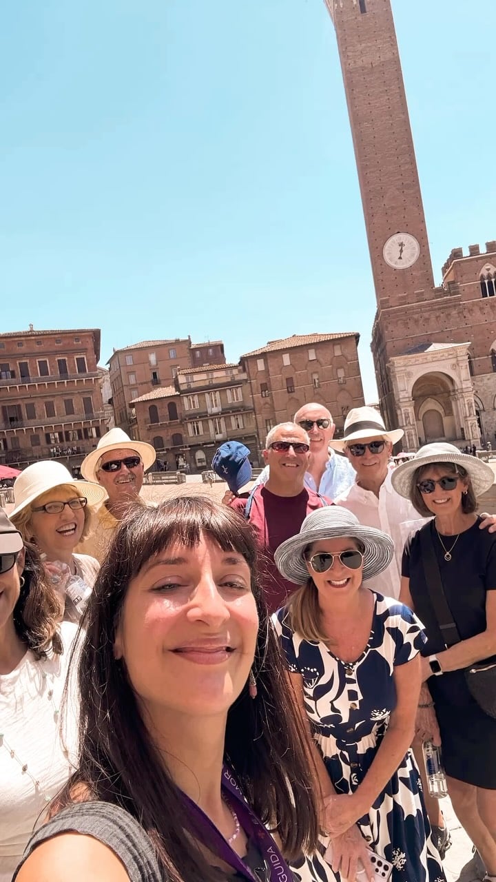 As many of you know, over the past few years we’ve starter to take care of people who choose to spend an entire month living in Florence—not just travelers visiting for a few days. And with this departure, we’re proud to celebrate a special milestone: our 20th group that has spent a full month with us in Florence. ❤️
Another wonderful group is now getting ready to head home, and once again, this experience has been just as meaningful for us as we hope it has been for them.
Spending a whole month together might seem like a long time, but it flies by—especially when you’re surrounded by such amazing people who quickly become like family.
Watching you embrace our traditions, our food culture, and even our little Italian habits and customs fills us with pride every single time. Seeing you fall in love with our way of life is one of the greatest rewards of what we do.
Thank you from the bottom of our hearts for the kindness, respect, and genuine affection you show us every day. We truly appreciate every moment we share with you.
And, as always, none of this would be possible without @the.good.life.abroad ❤️